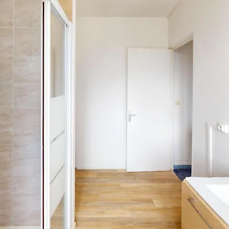 Apartment 2eme Etage, Rue De Zurich